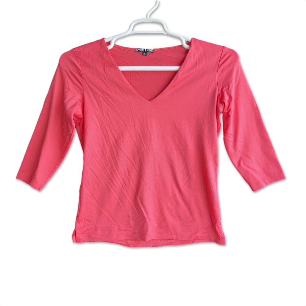 A'NUE LIGNE Top Womens Medium Pink V-Neck 3/4 Sleeve Tactel Lycra Made in USA